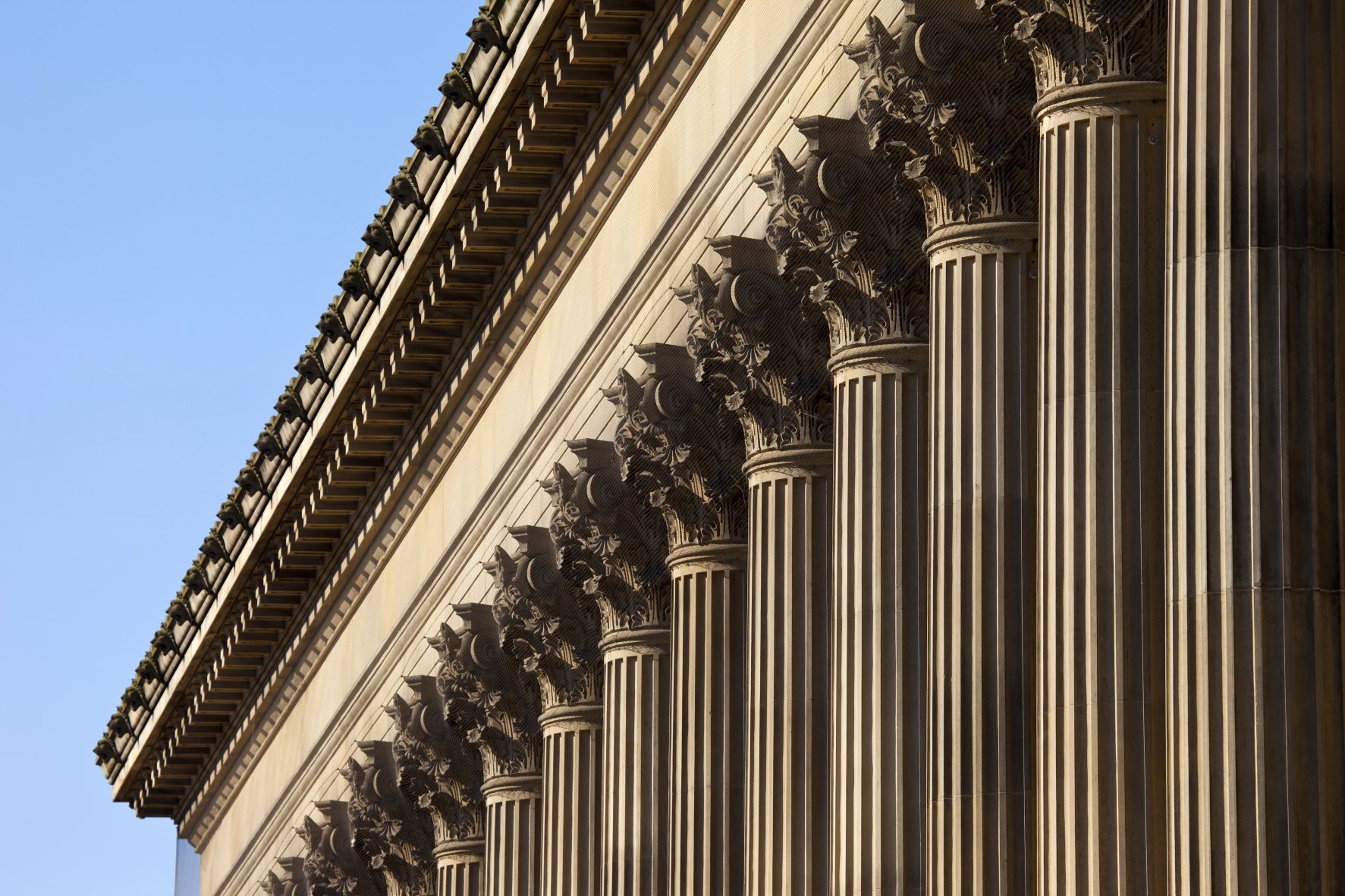  St. George's Hall in Liverpool