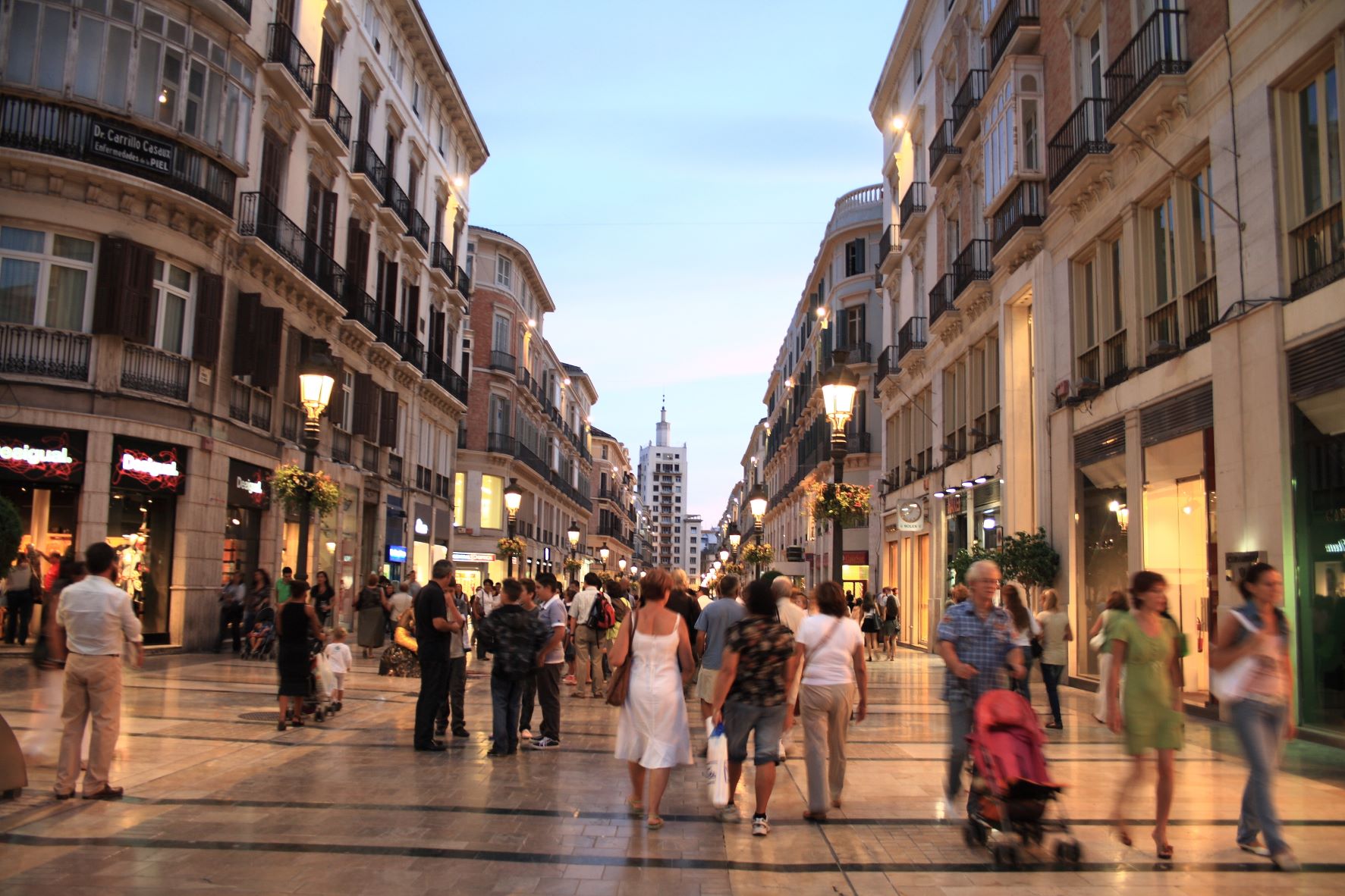 Shopping in Malaga in der Larios Fußgängerzone
