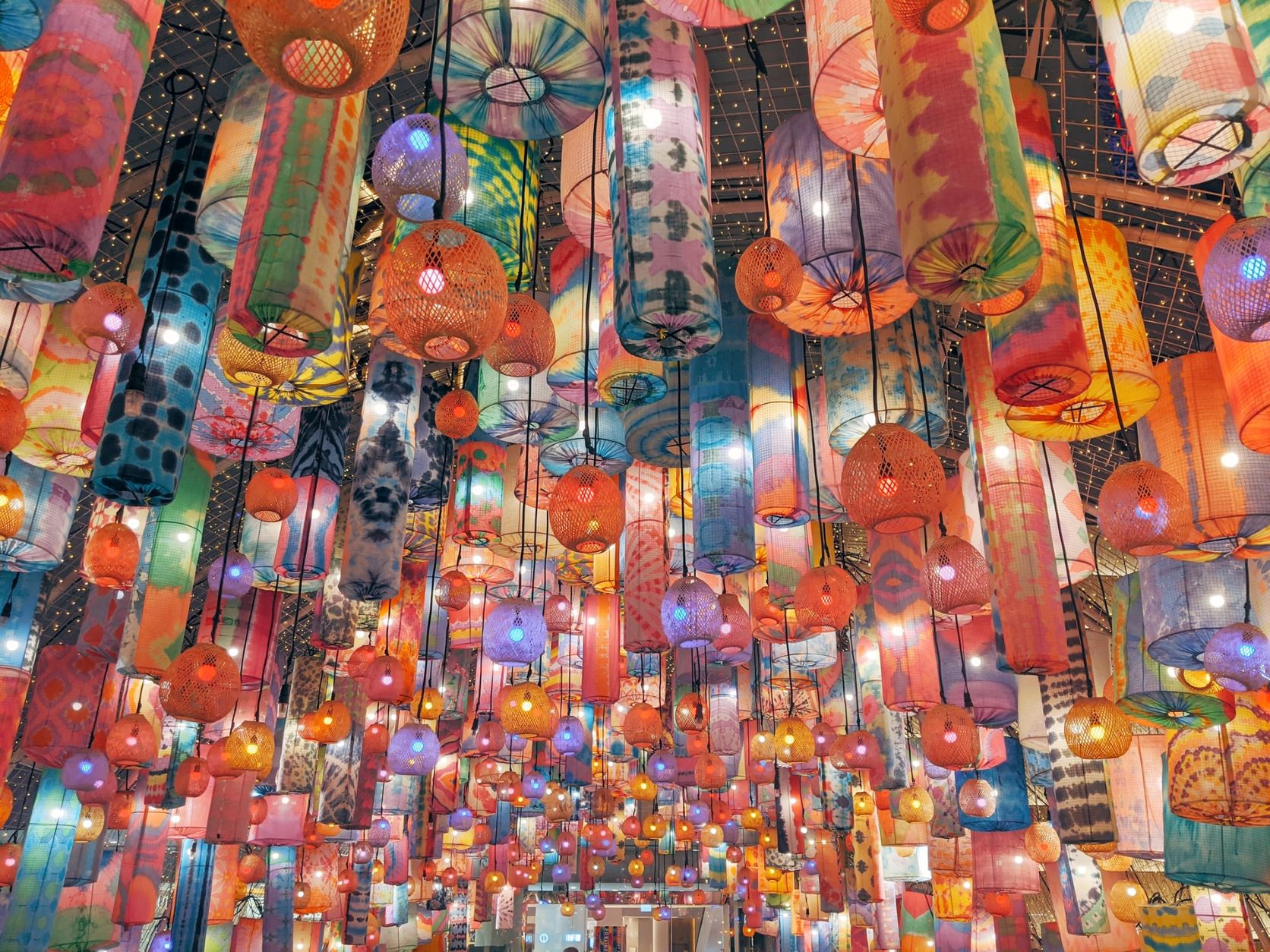 Bunte Lampen in Thailand