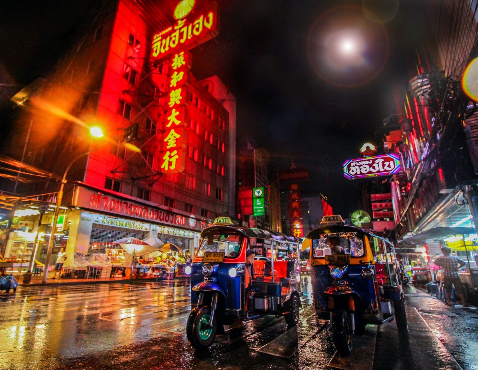 Tuk Tuks in Bangkoks Chinatown