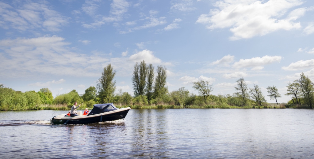 E-Mobilität in Friesland: Mit dem E-Boot durch den Nationalpark De Alde Feanen