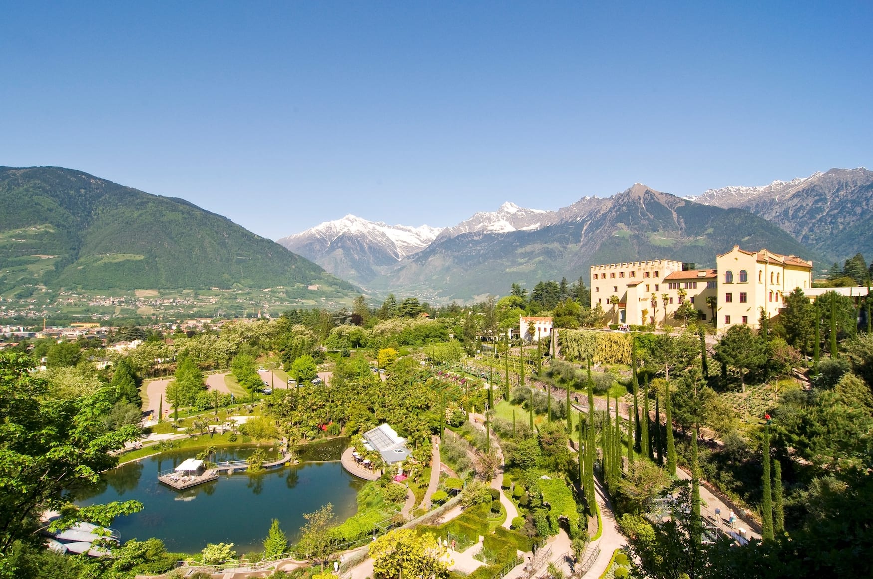 Der „Sissi-Weg“ führt Südtirol-Urlauber von Schloss Trauttmansdorff zur Kurpromenade nahe der Therme Meran