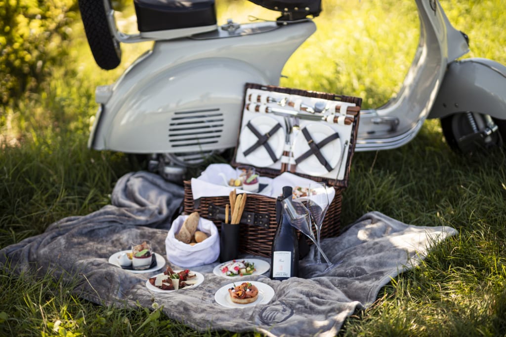 Picknickkorb im Quellenhof Luxury Resort