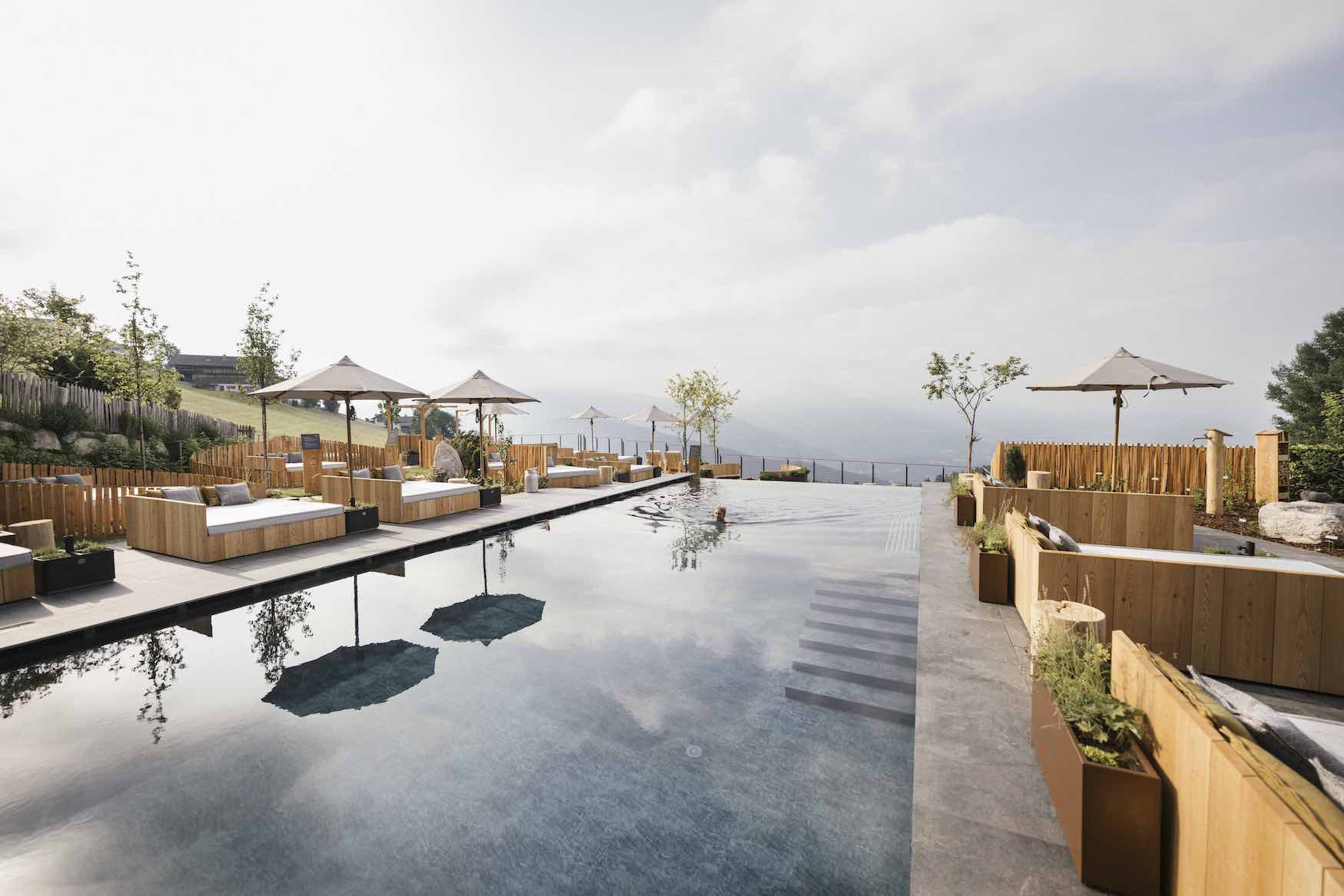 Hotelpool im Biohotel Gitschberg
