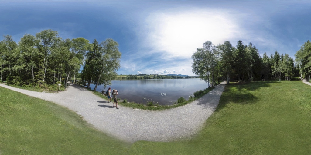 Wanderungen durch die Zugspitz Region am Soier See