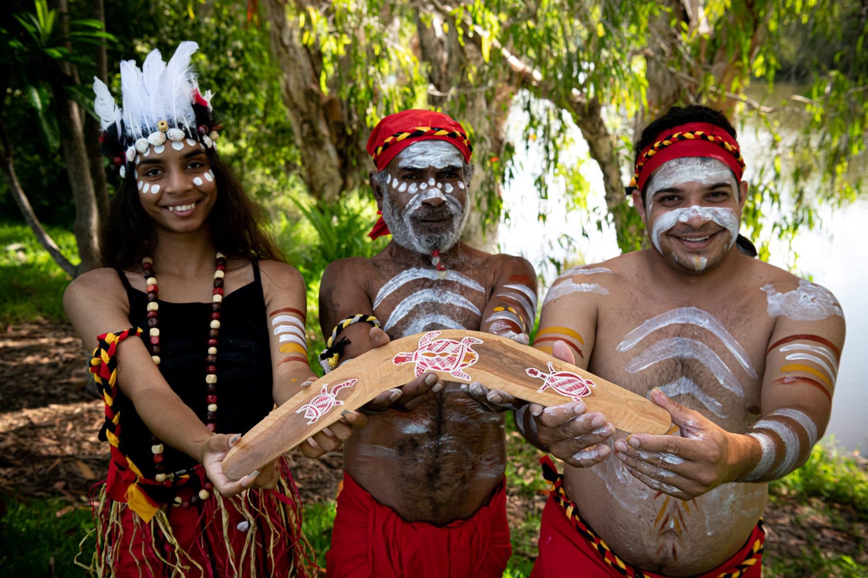 Darbietung während der Taribelang Bunda Cultural Tour in Bundaberg, Queensland