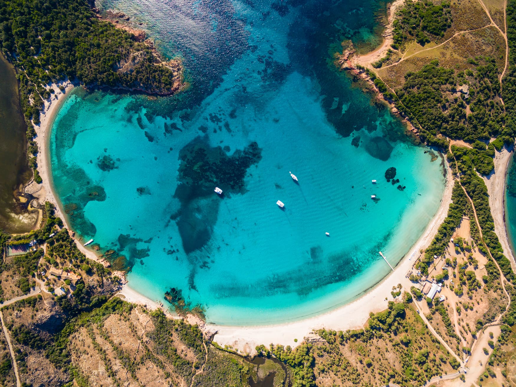 Rondinara Strand auf Korsika, eine der schönsten Bootstouren in Europa