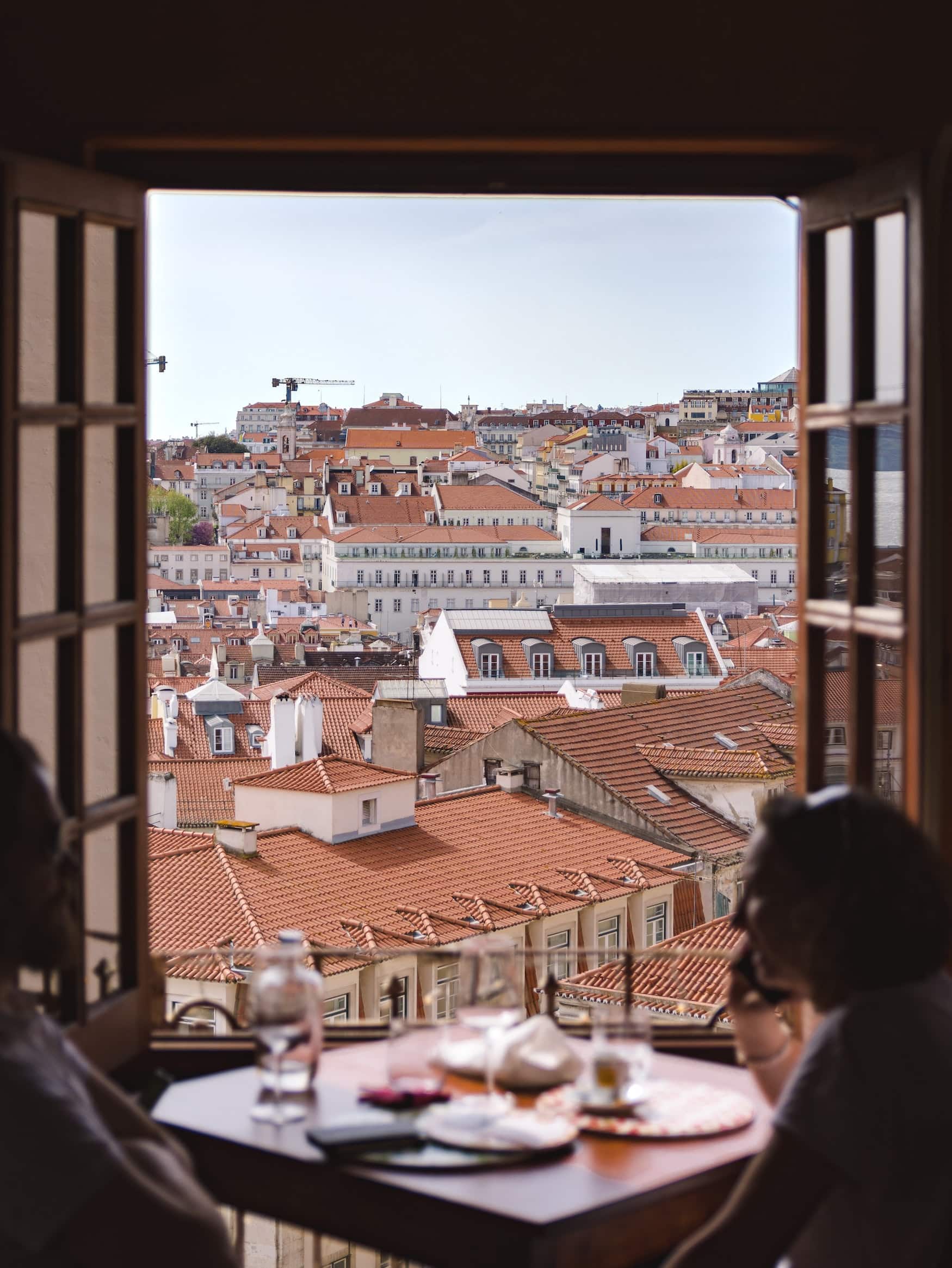 über den Dächern von Lissabon