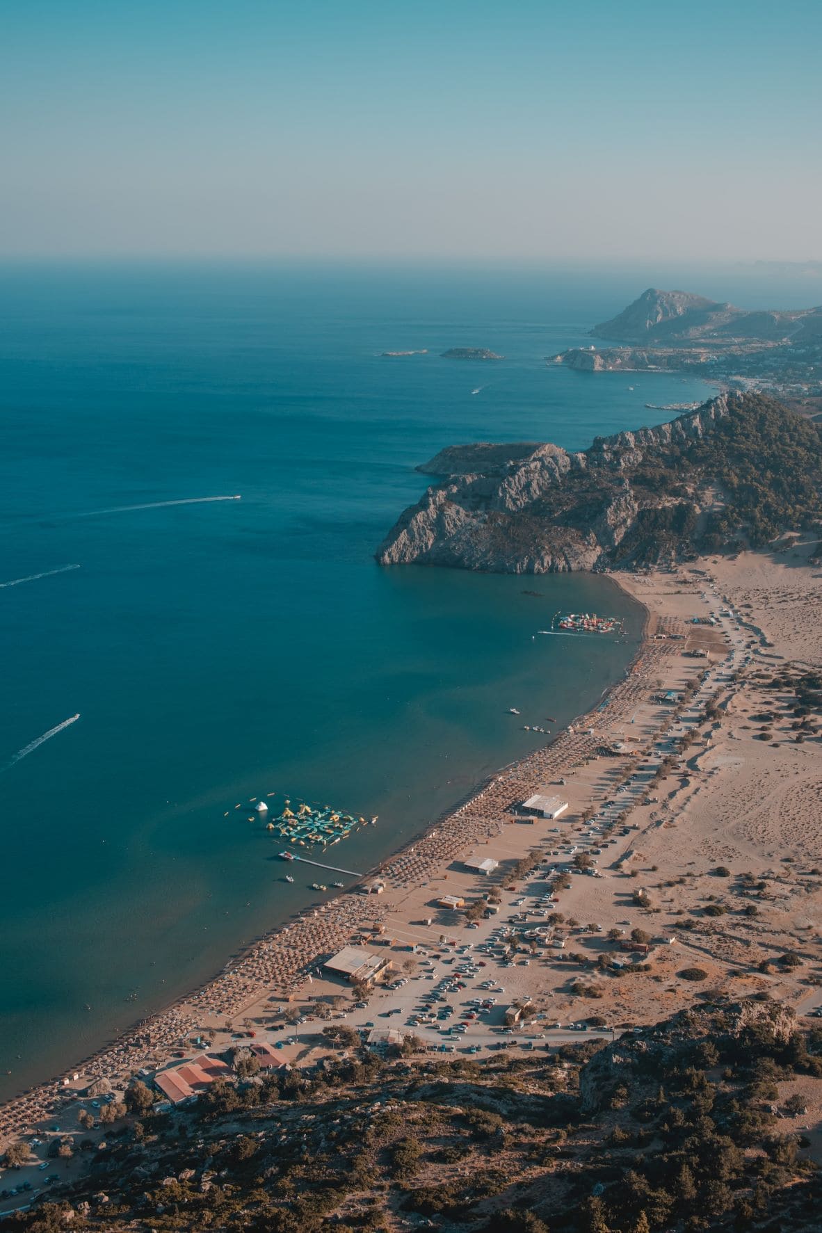 Blick auf den Tsambika-Strand auf Rhodos