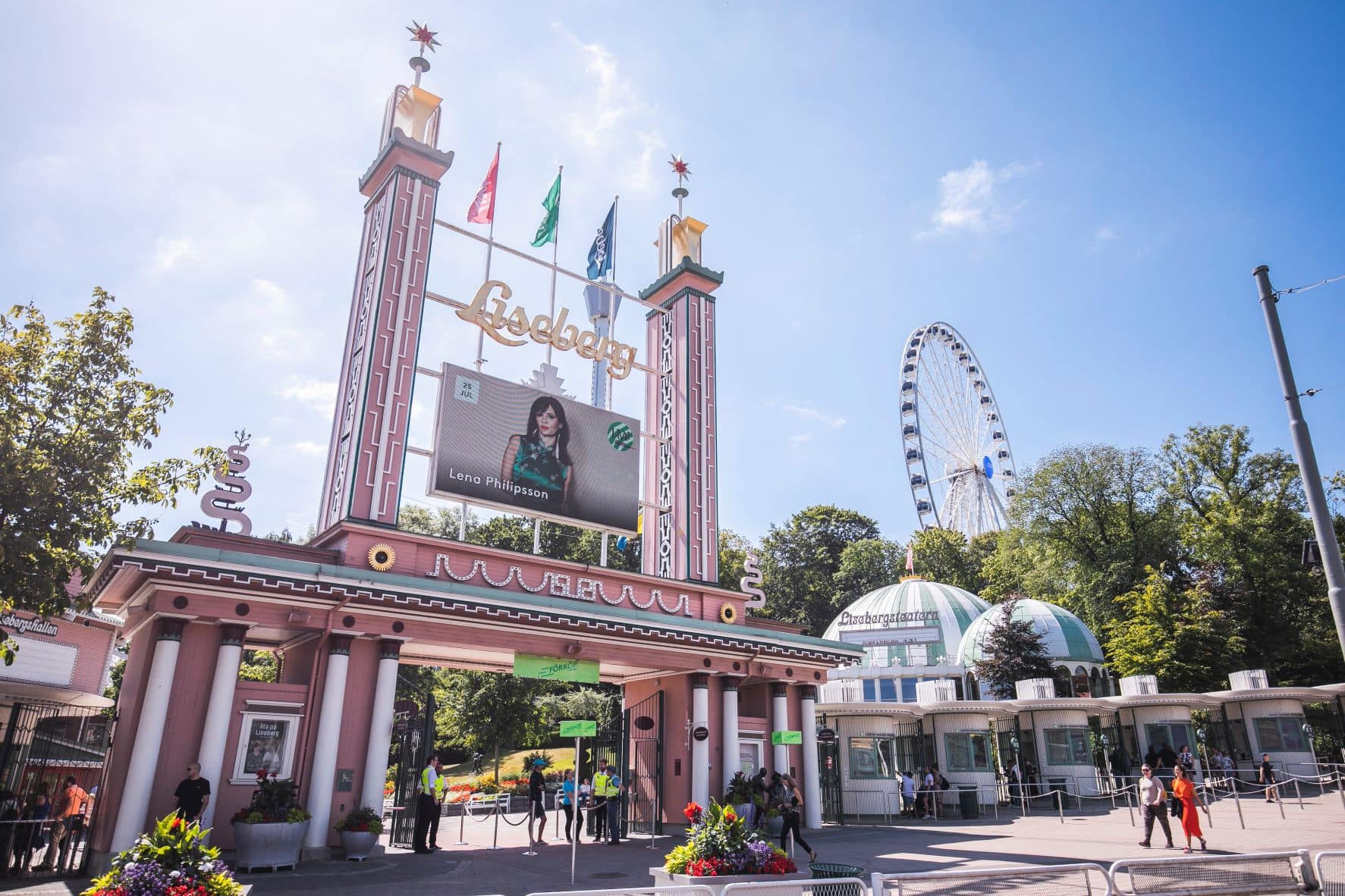 Eingang des Vergnügungsparks Liseberg in Göteborg 