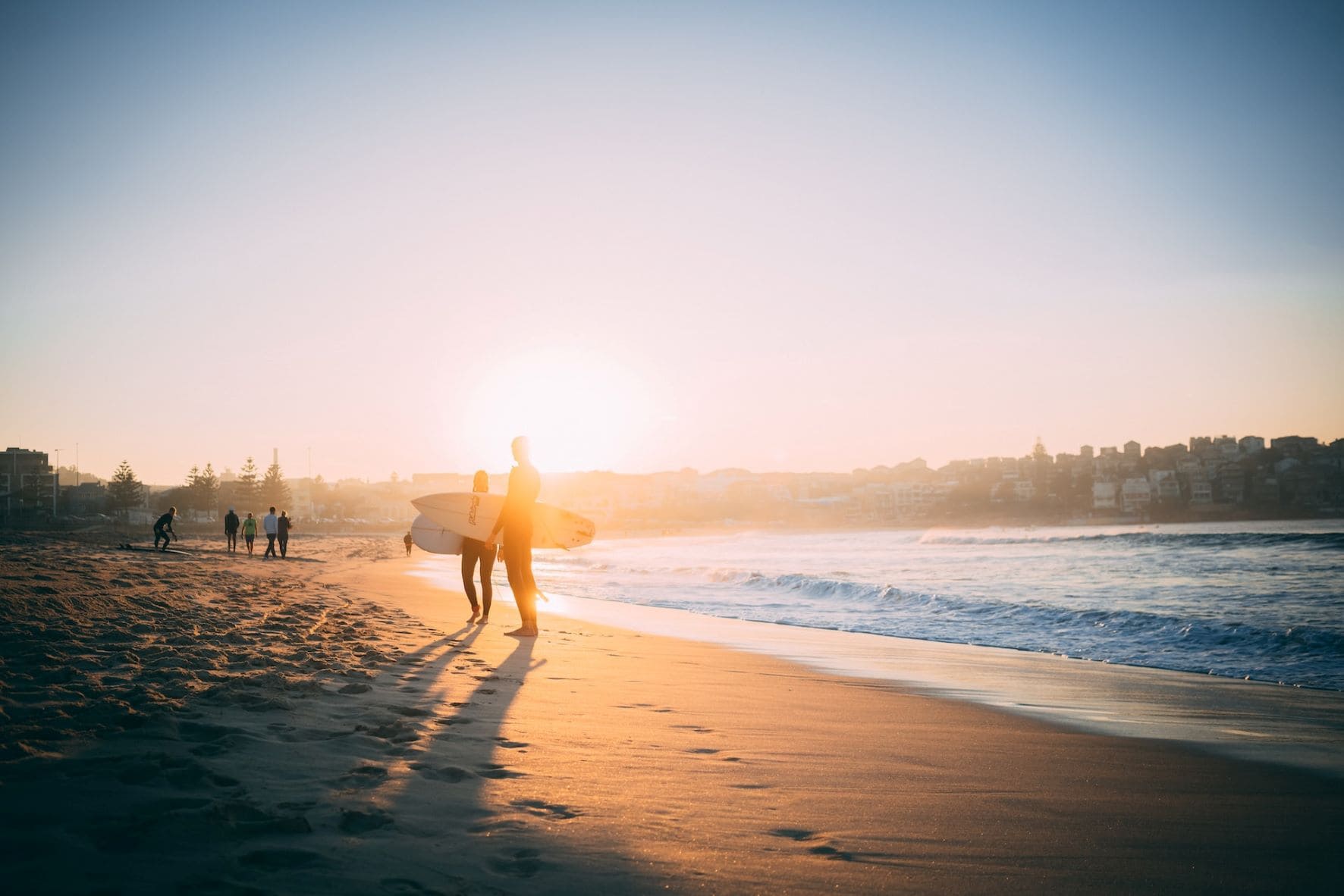 Surfer am Bondi Beach in Sydney 