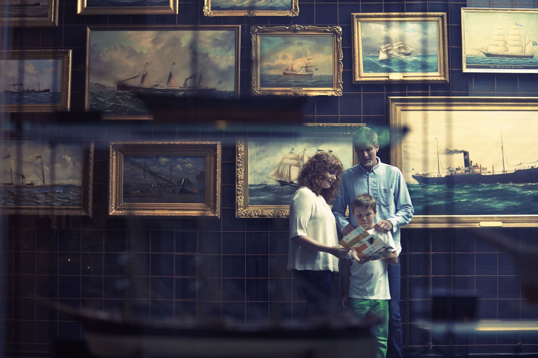 Familie im Maritime Museum Göteborg 