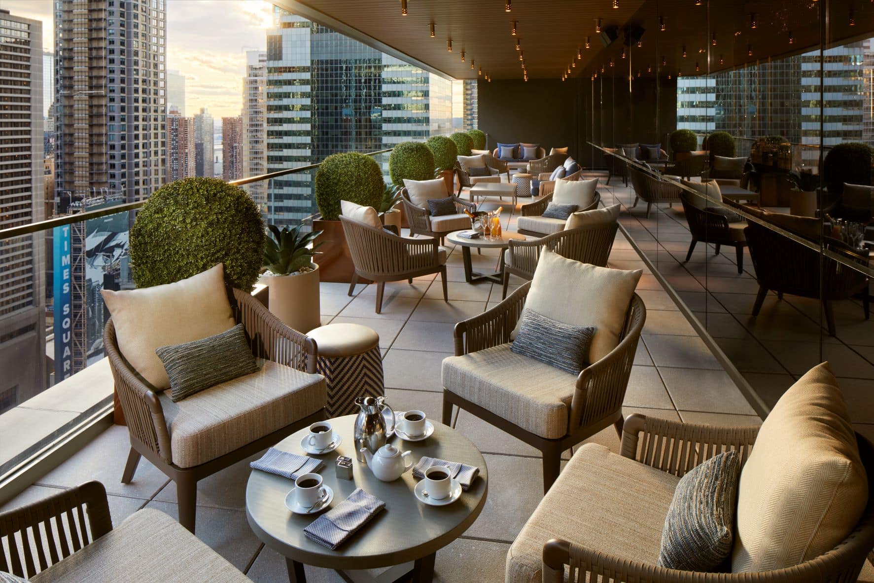 Gastro-Terrasse im Hard Rock Hotel New York