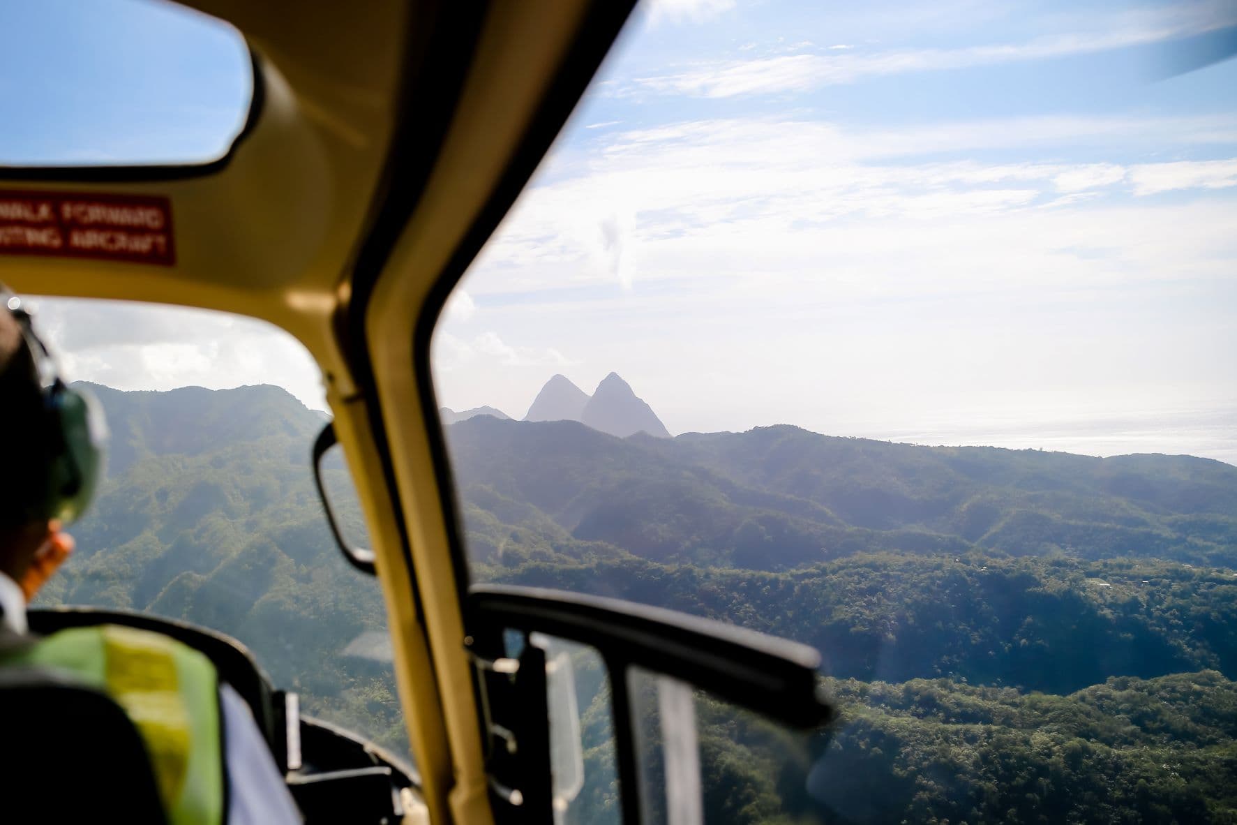 Hubschrauber-Rundflug über St. Lucia