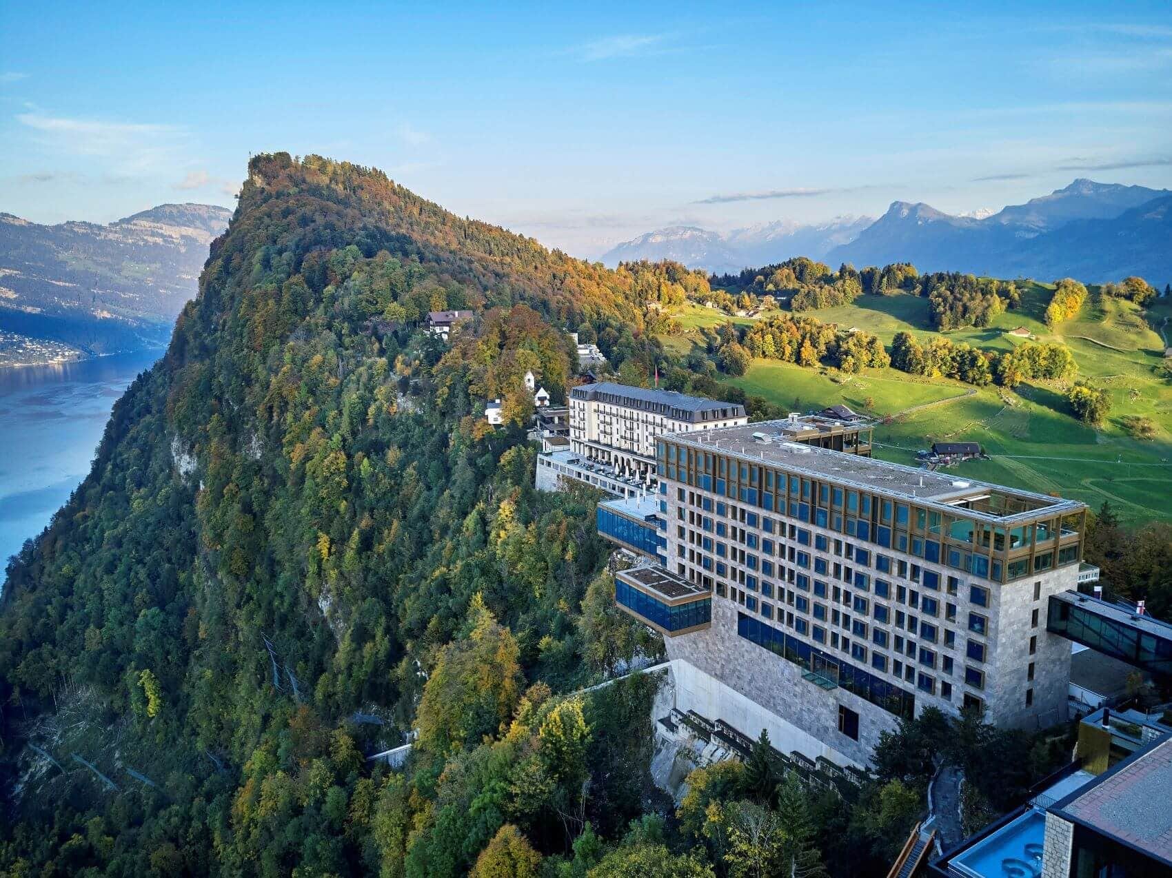 Außenansicht des Bürgenstock Resorts