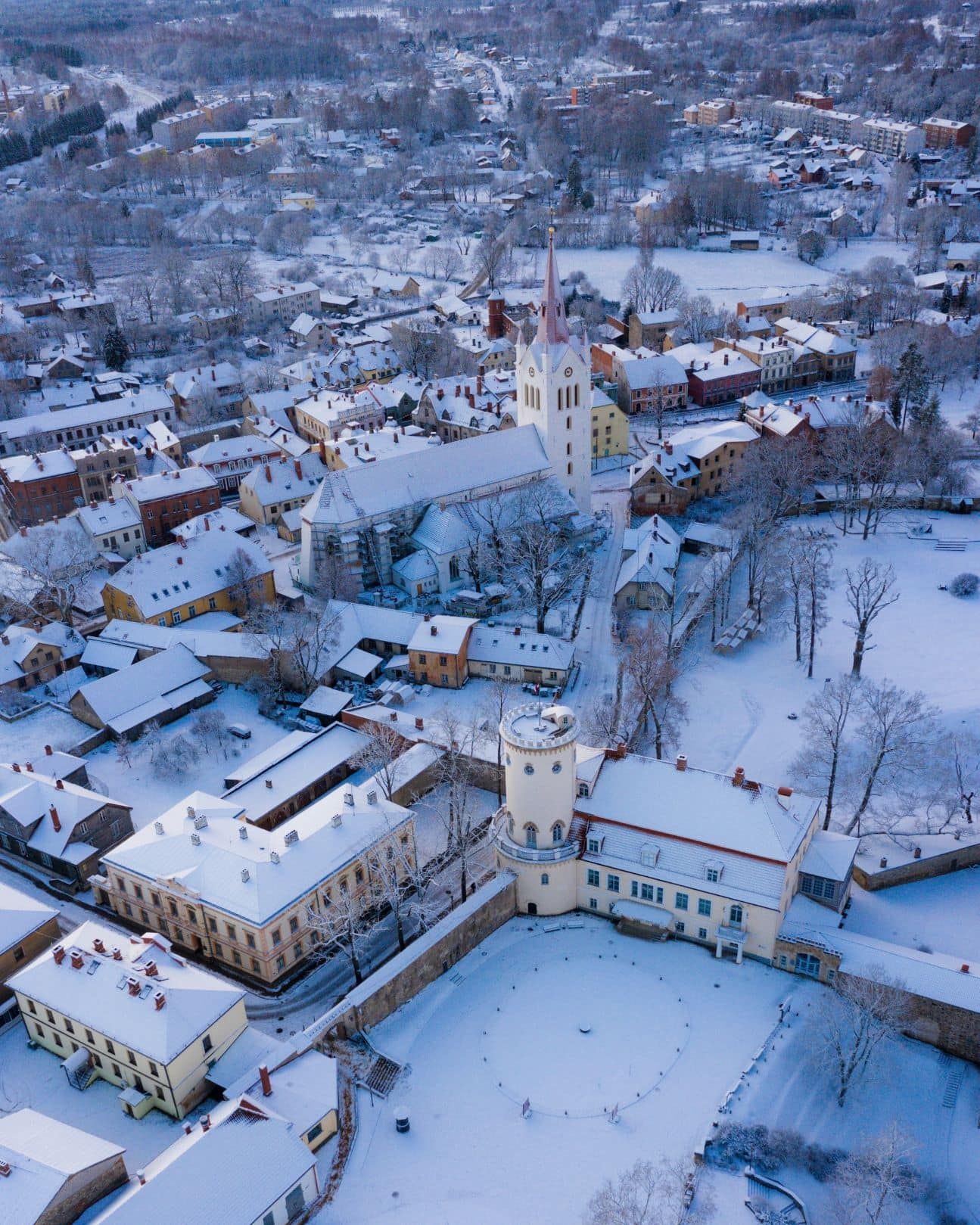 Winter Panorama von Cesis in Lettland