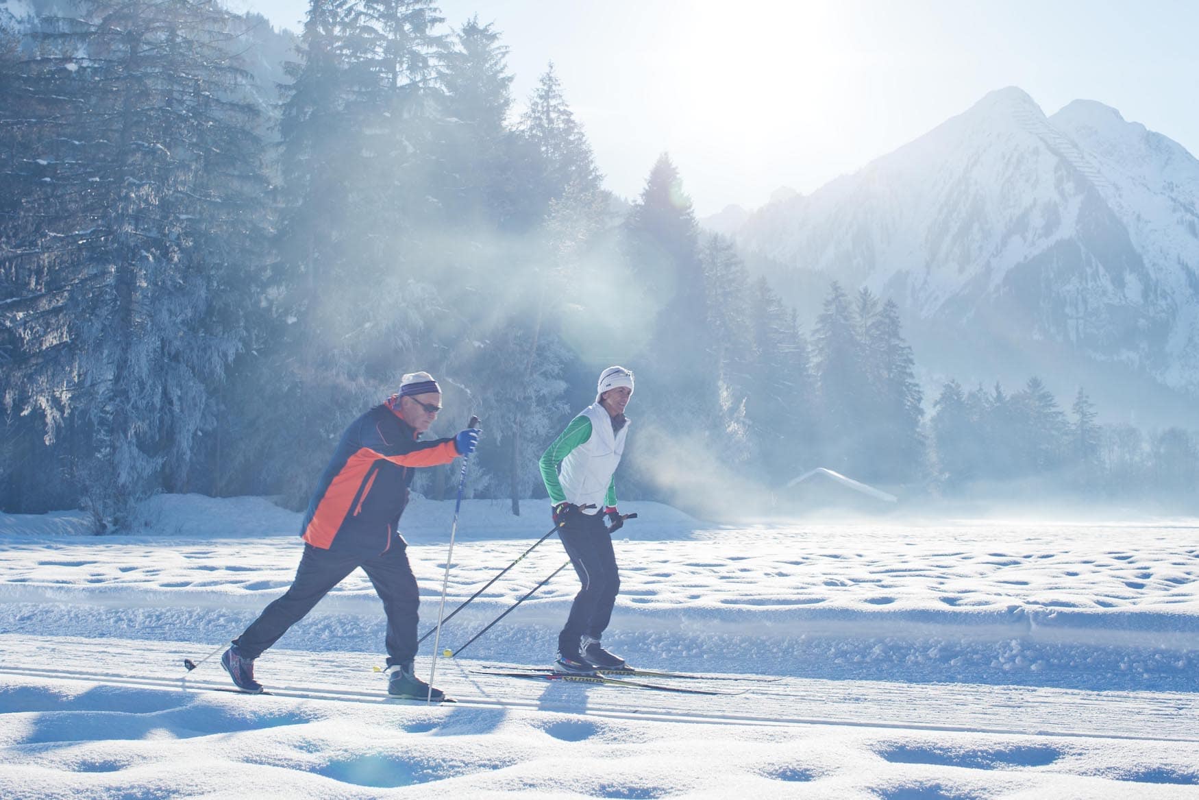 Langlaufen in den Lechtaler Alpen im Winter