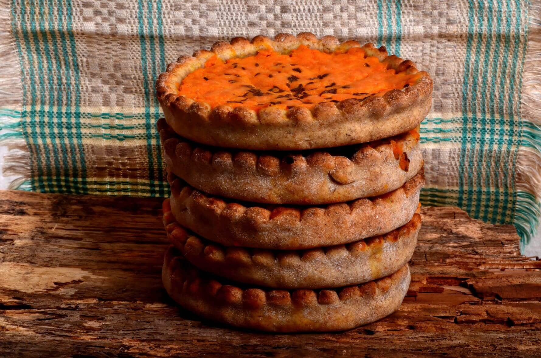 Karottenkuchen Sklandrausi aus Baltikum
