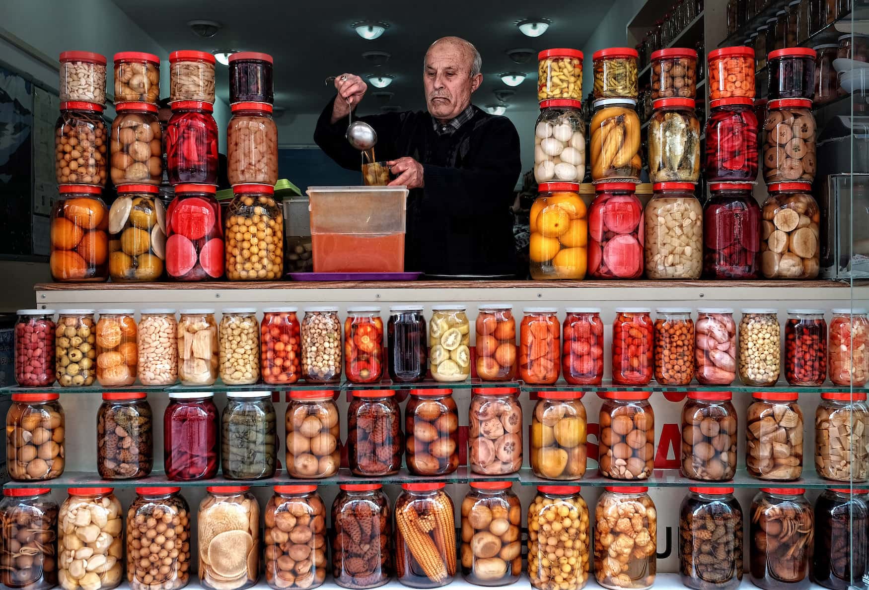 Turşu Suyu: eingelegtes Gurke im Drink