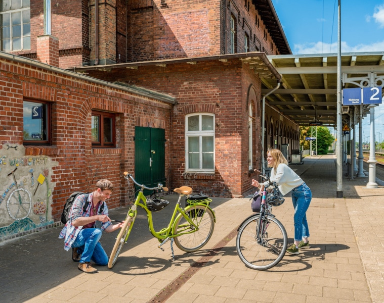 Auf geht's zur Fahrradtour. Startpunkt ist der Bahnhof in Anklam.