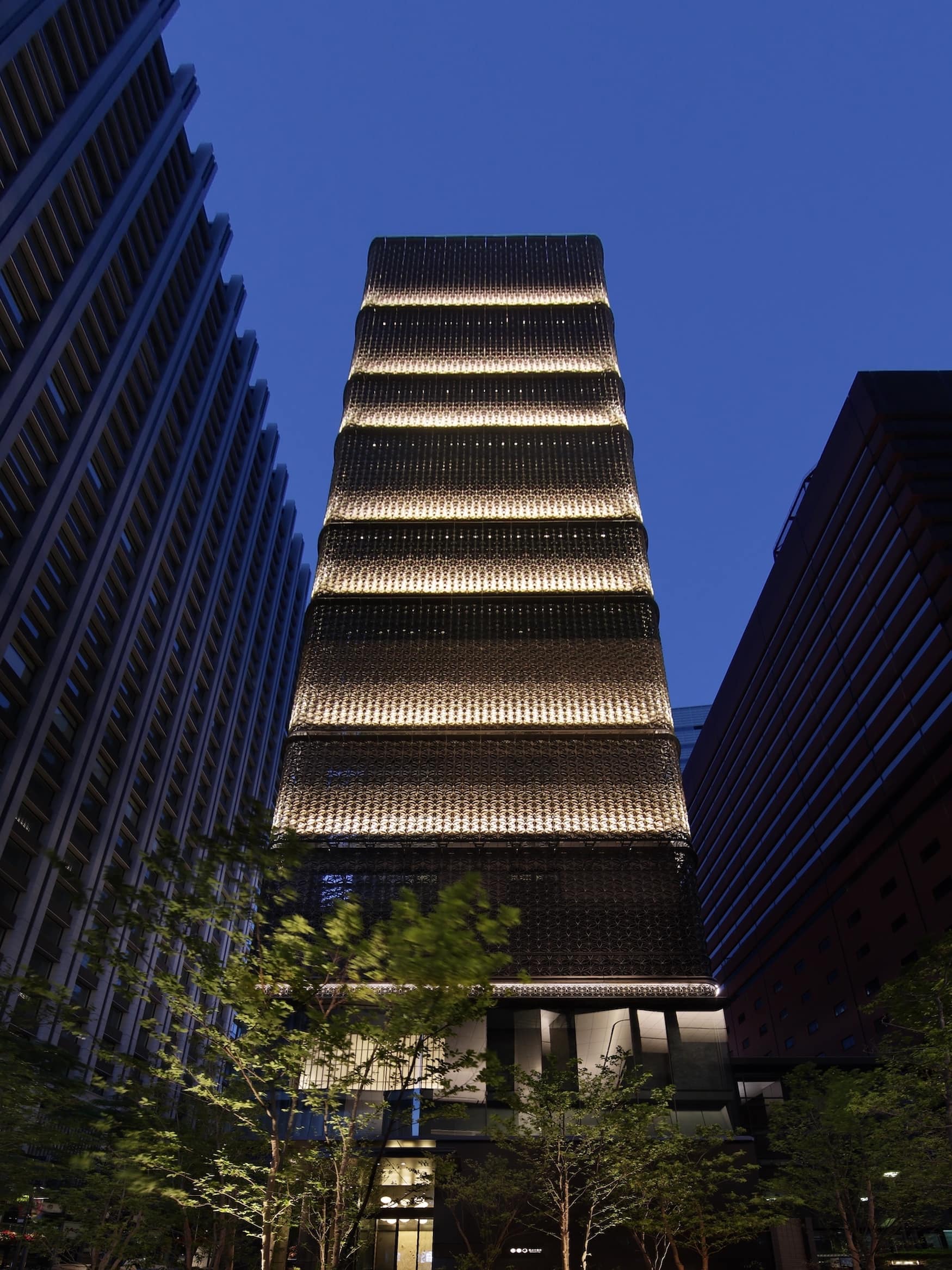 das Hoshinoya Tokyo von Außen
