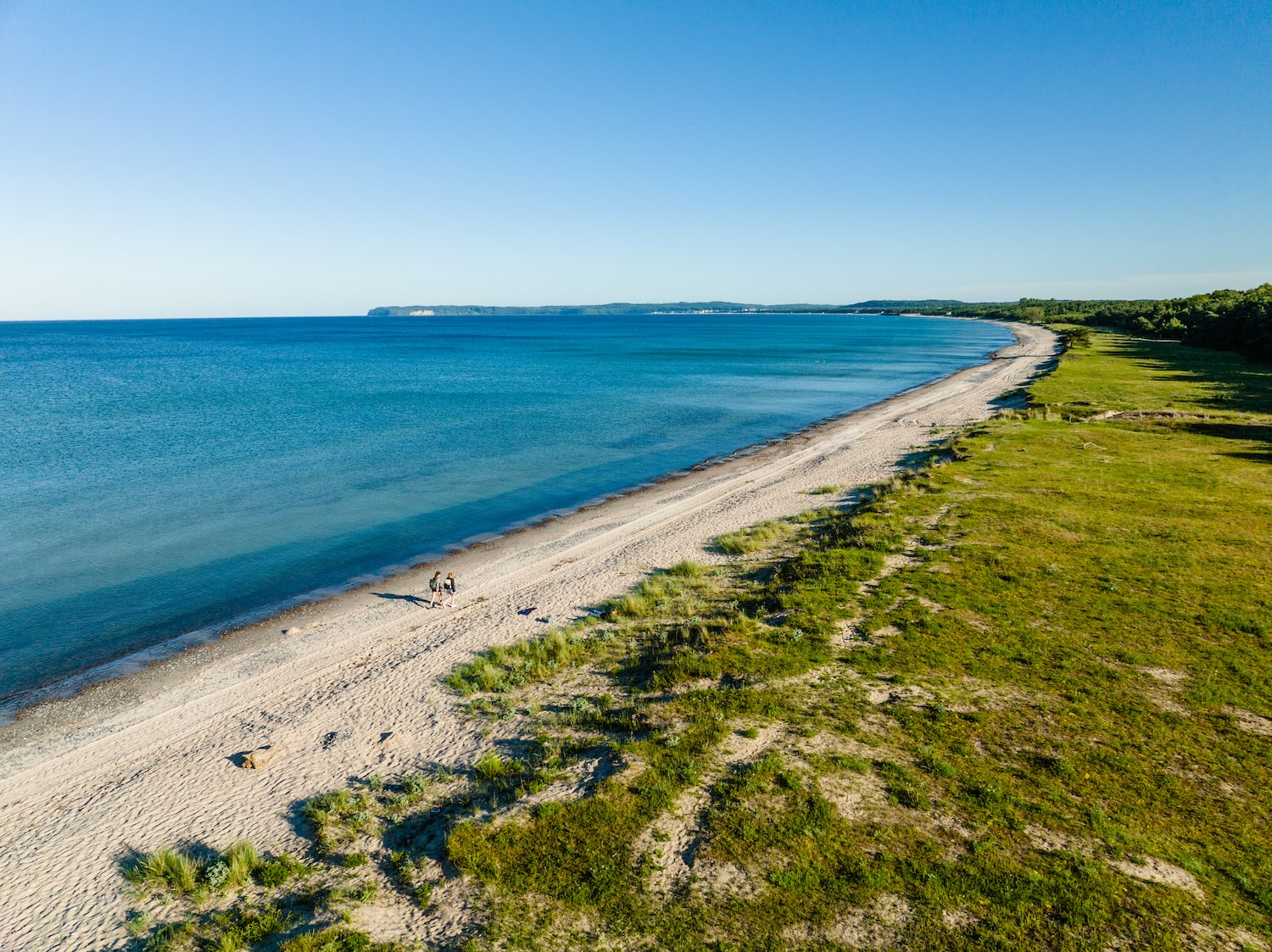 Kilometerlang könnten die beiden Freundinnen am Strand entlanglaufen.