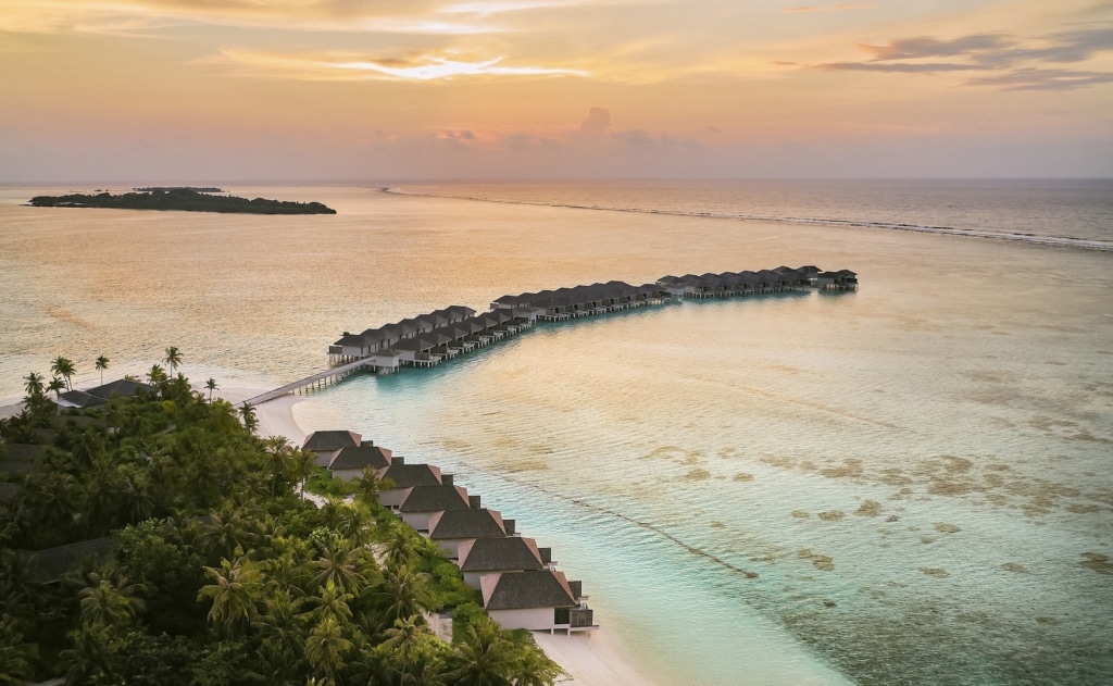 das Le Meridien Malediven von oben