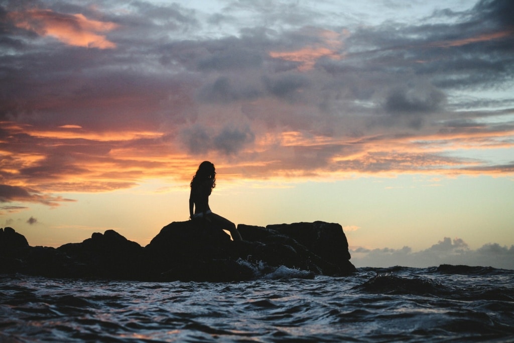 Frau am Meer