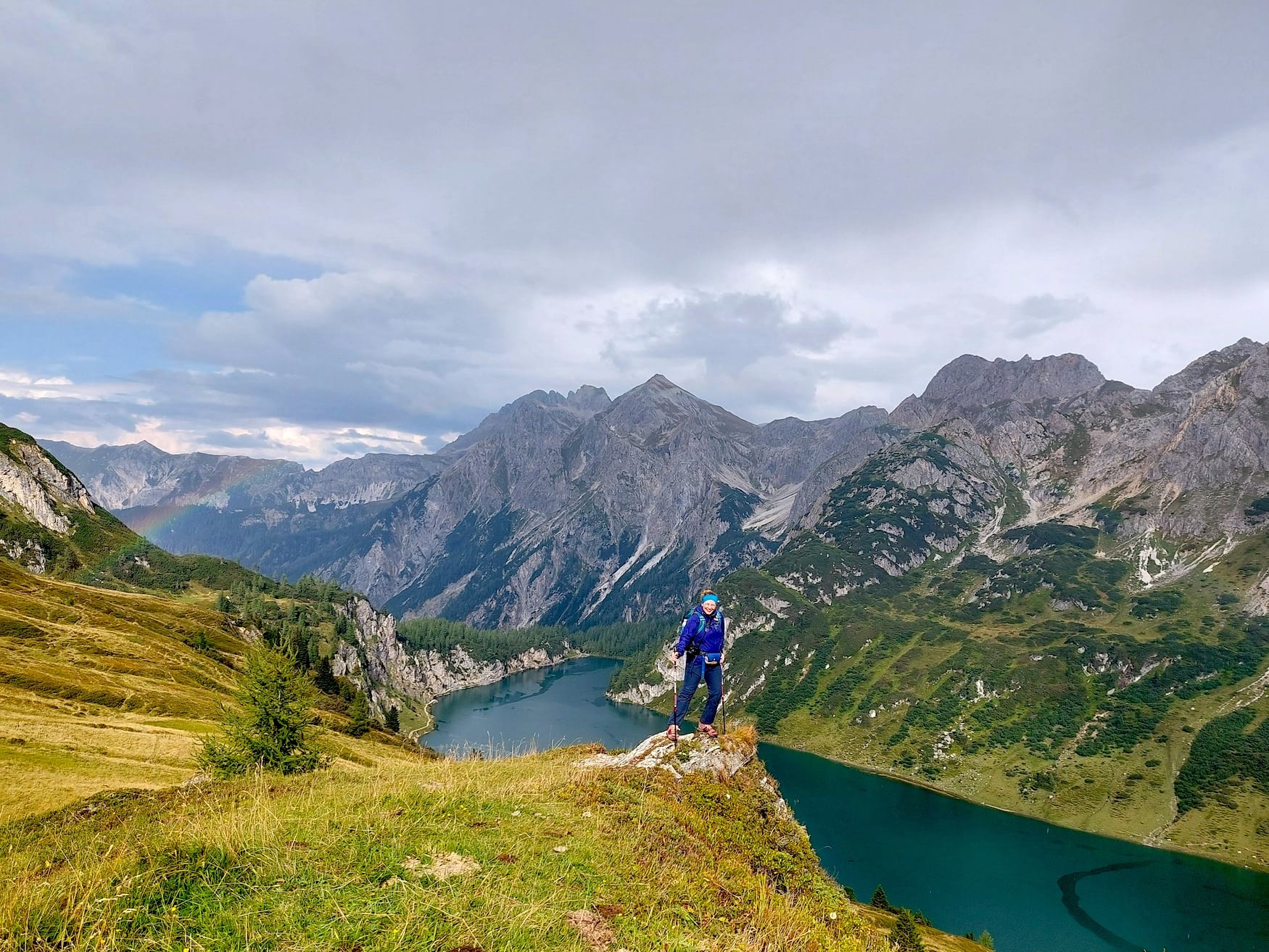 Redakteurin Marie Tysiak unterwegs auf dem Salzburger Almenweg