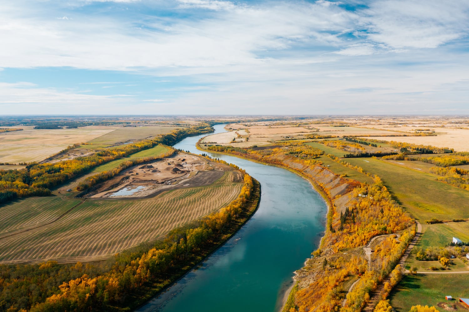 Wenn die Ufer golden leuchten, dann ist Herbst in Kanada.