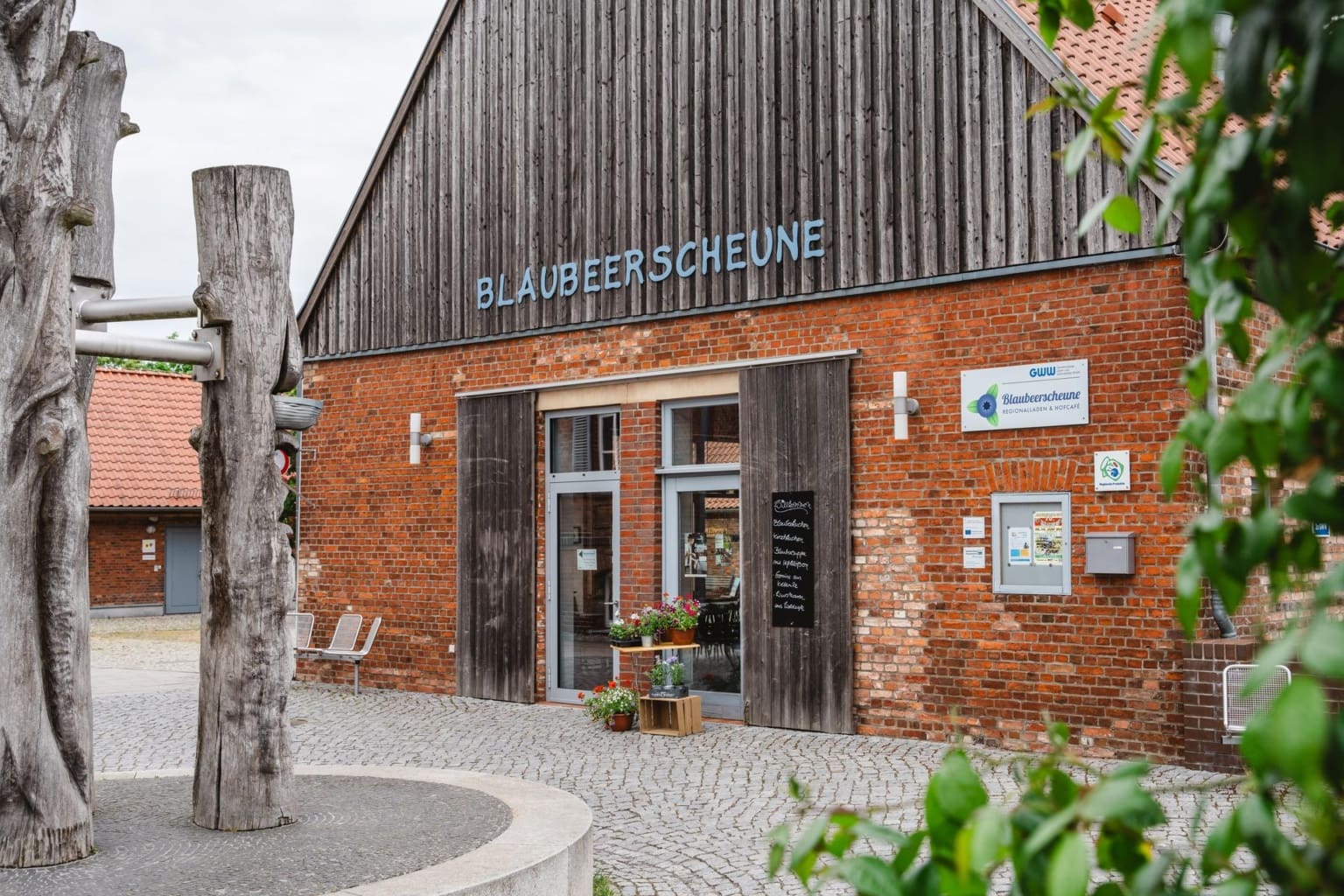 Die Blaubeerscheune in Eggesin ist ein süßer Stopp. Und zwar auch im kulinarischen Sinne. I Foto: TMV/Gross