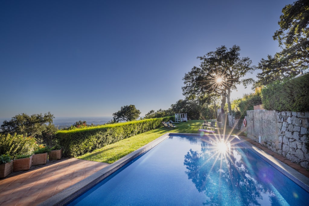 Pool im Hotel in Portugal