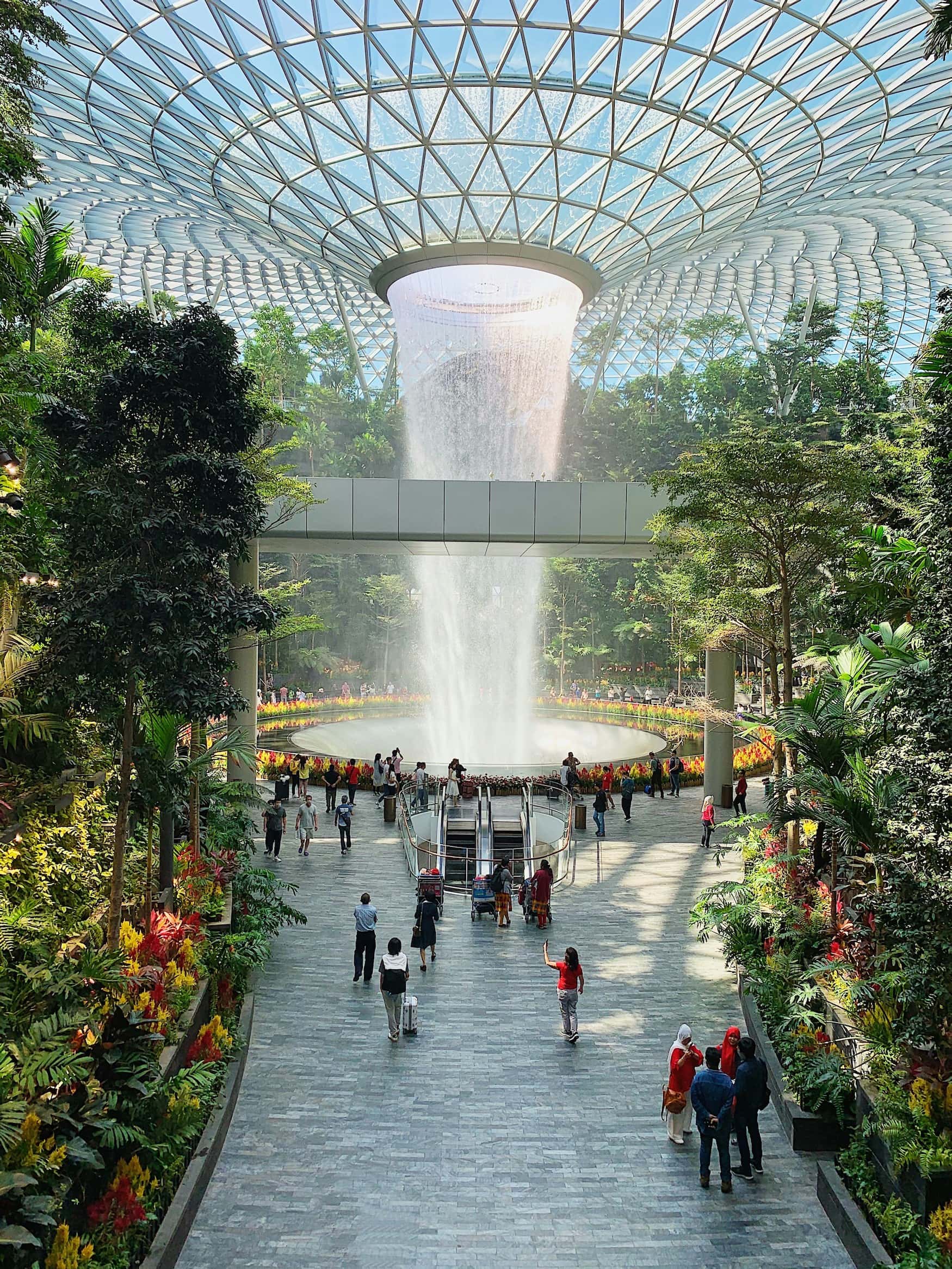 Wasserfall im Changi Airport in Singapur