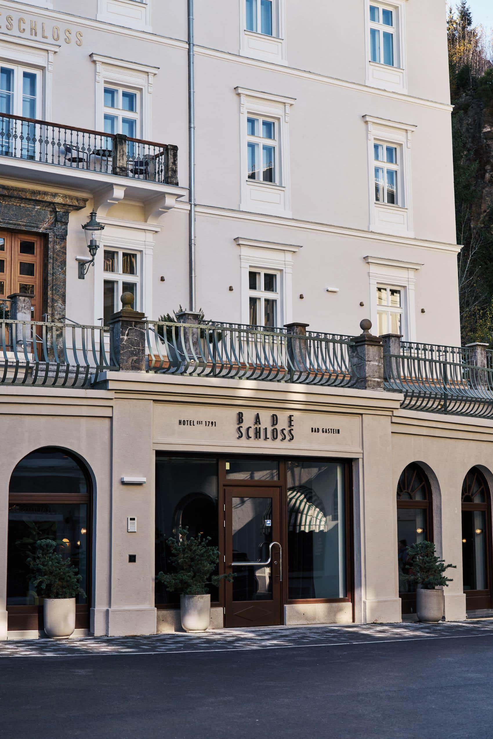 Fassade Badeschloss Bad Gastein