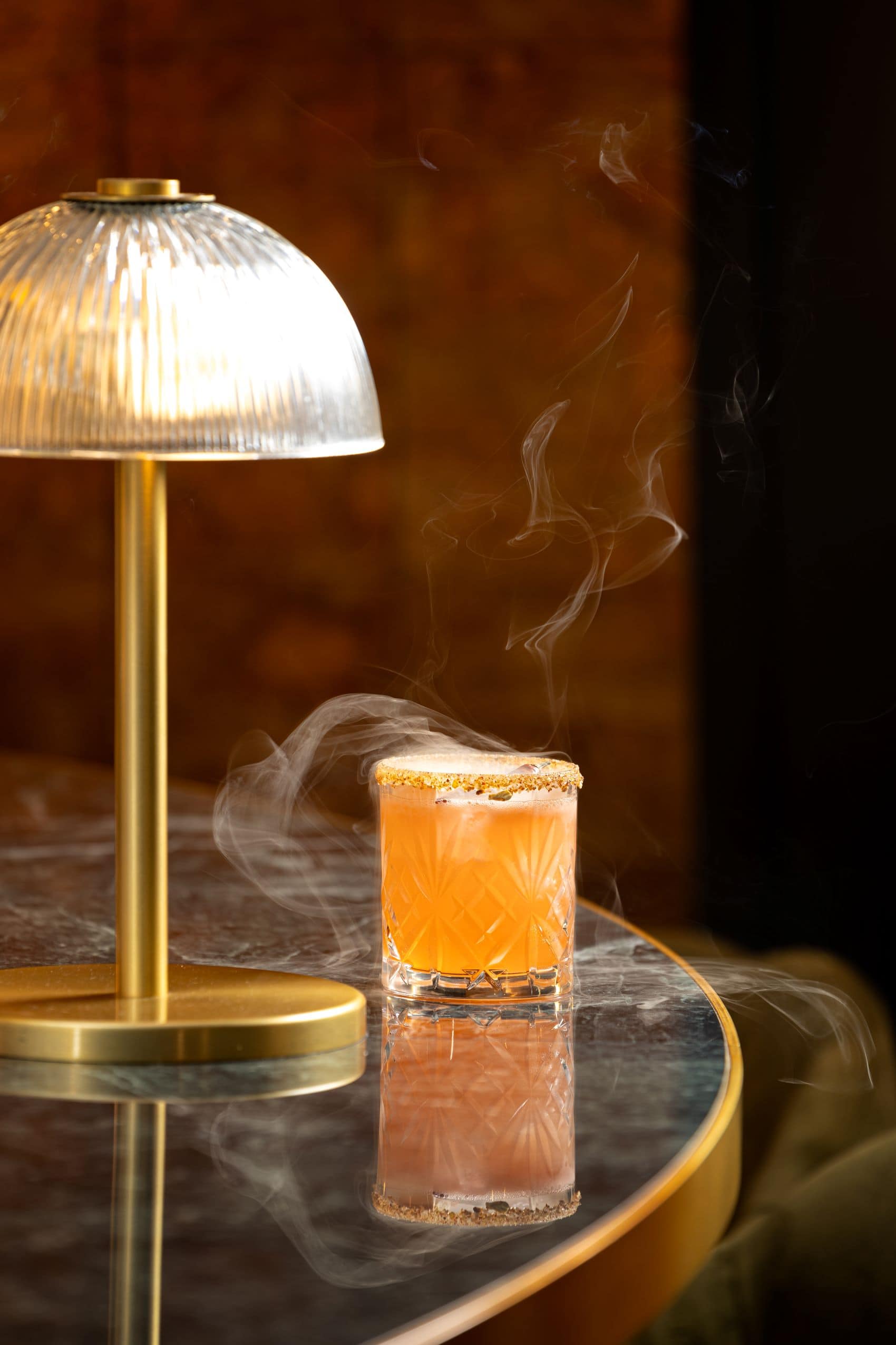 Cocktail auf Tisch