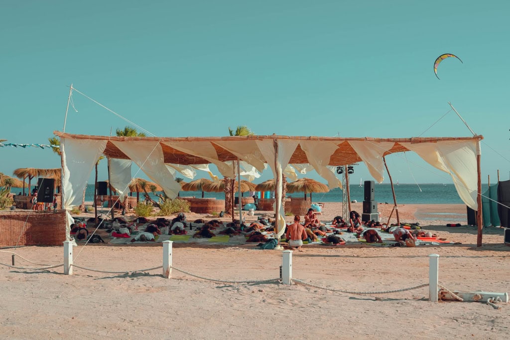 Yoga am Strand