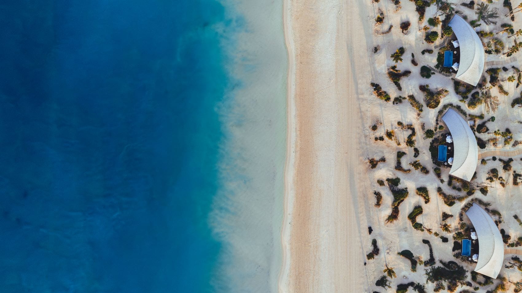 Drohnenaufnahme St. Regis Red Sea Resort 