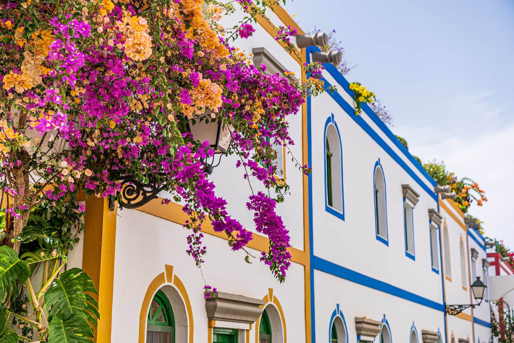 Die kleine Hafenstadt Mogán auf Gran Canaria.