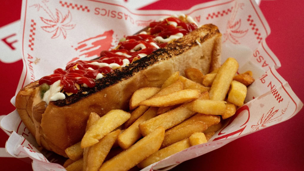 Hotdogs in Chile
