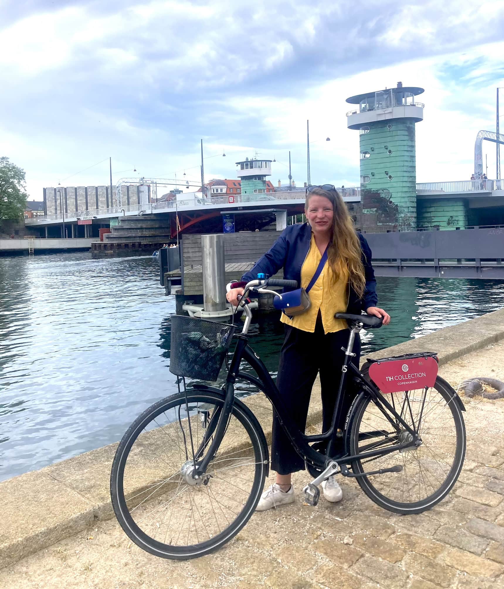 Autorin Marie unterwegs mit dem Rad.