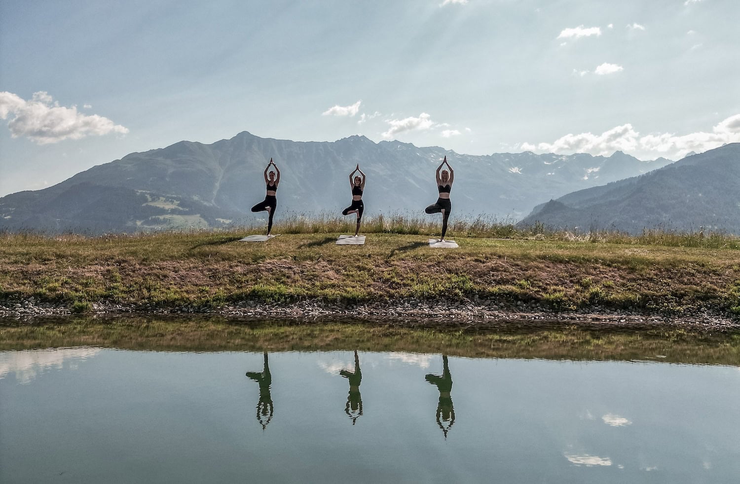 Yoga im Schlosshotel Fiss