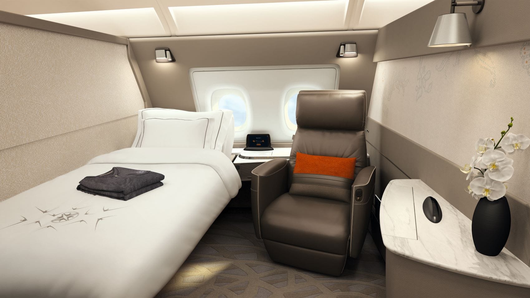 First Class Suite mit breitem Sitz und Bett bei Singapore Airlines 