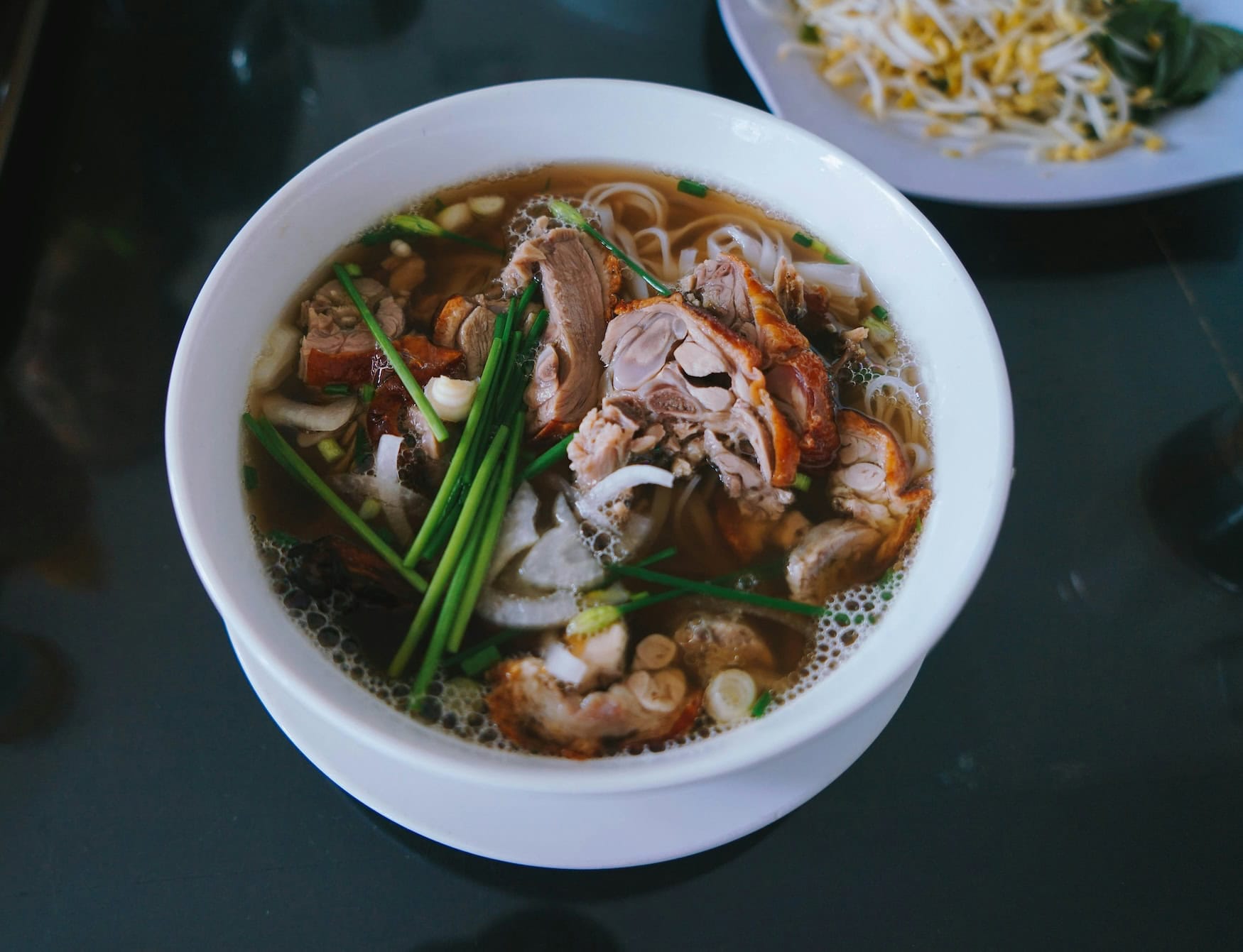 Essen in Vietnam: Pho-Suppe