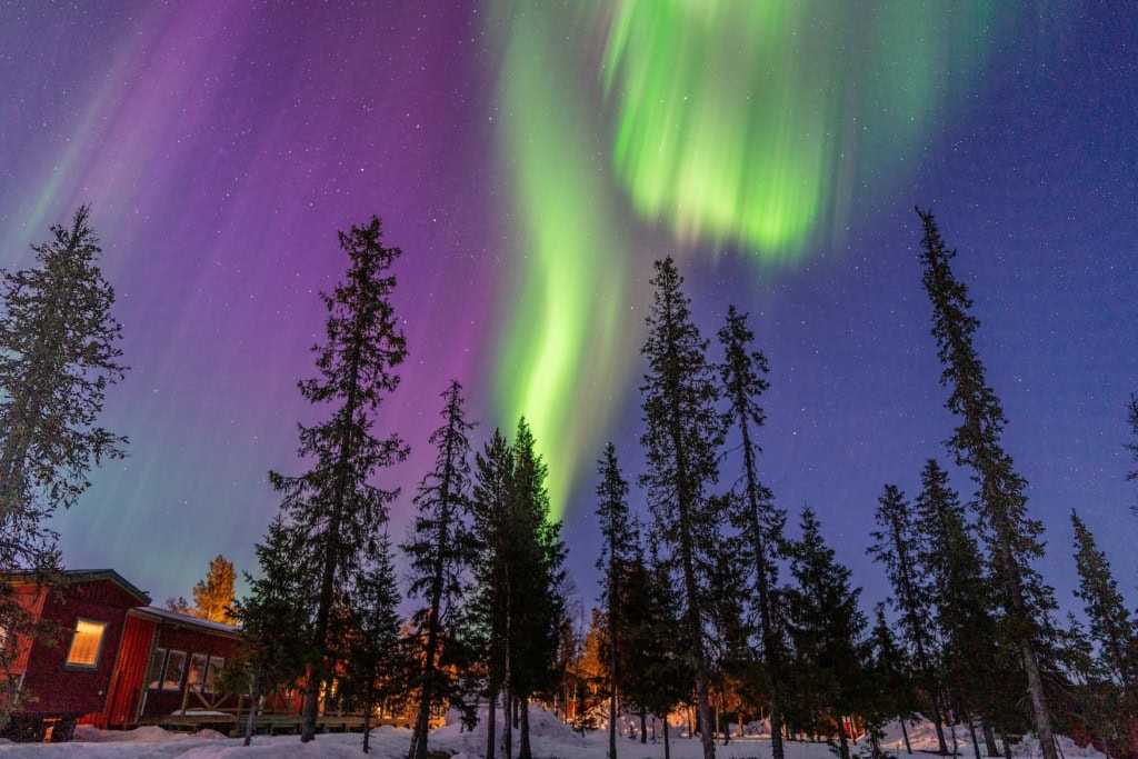 Wer Nordlichter sehen möchte, ist in Kiruna in Schweden genau richtig.