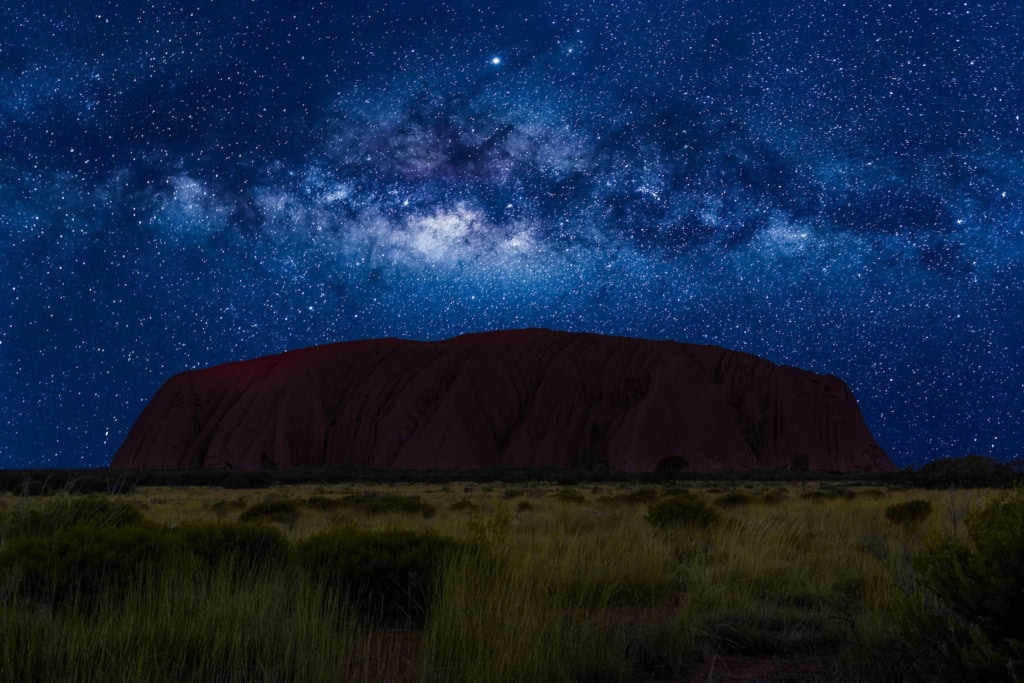 Wow, so schön leuchten die Sterne über dem Uluru.