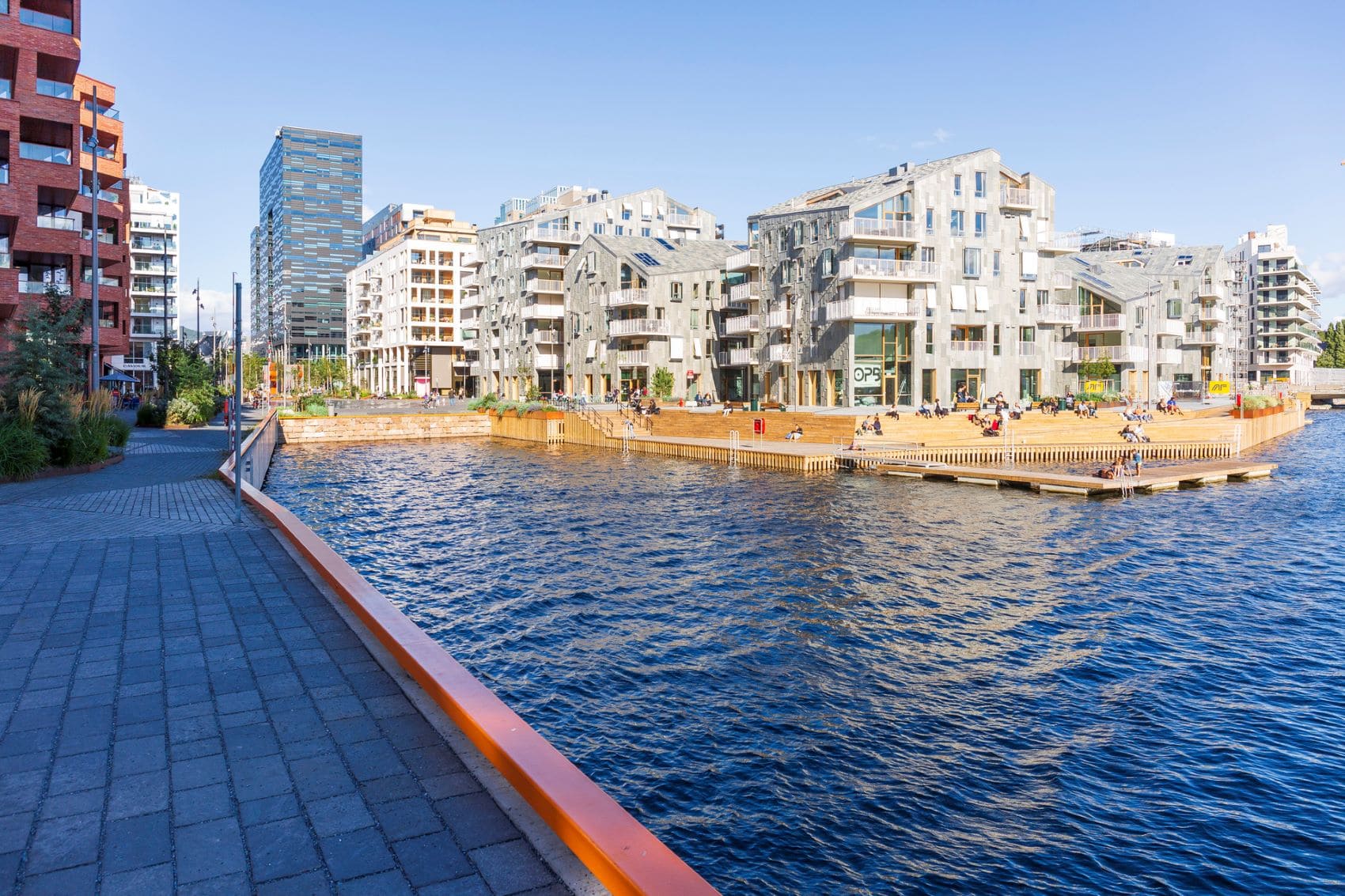 Promenade in Bispevika und Oslobukta in Oslo