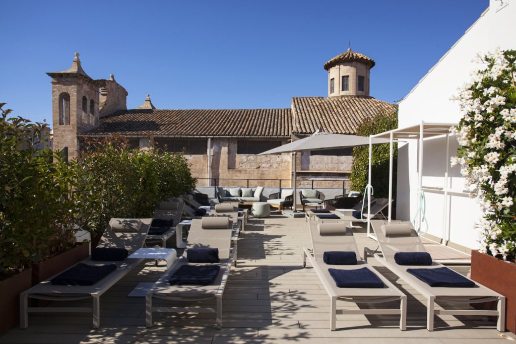 Terrasse im St. Jaume Design Hotel