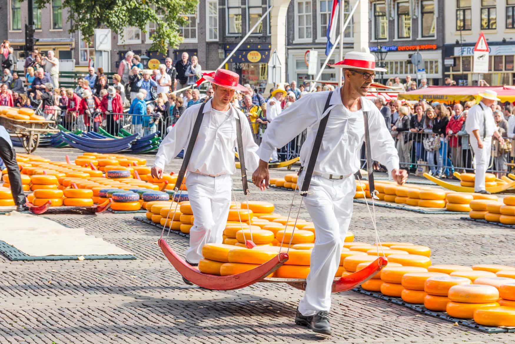 Träger auf dem Käsemarkt in Alkmaar