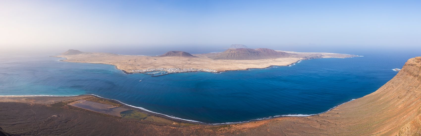 Aussicht vom Mirador del Río auf Lanzarote