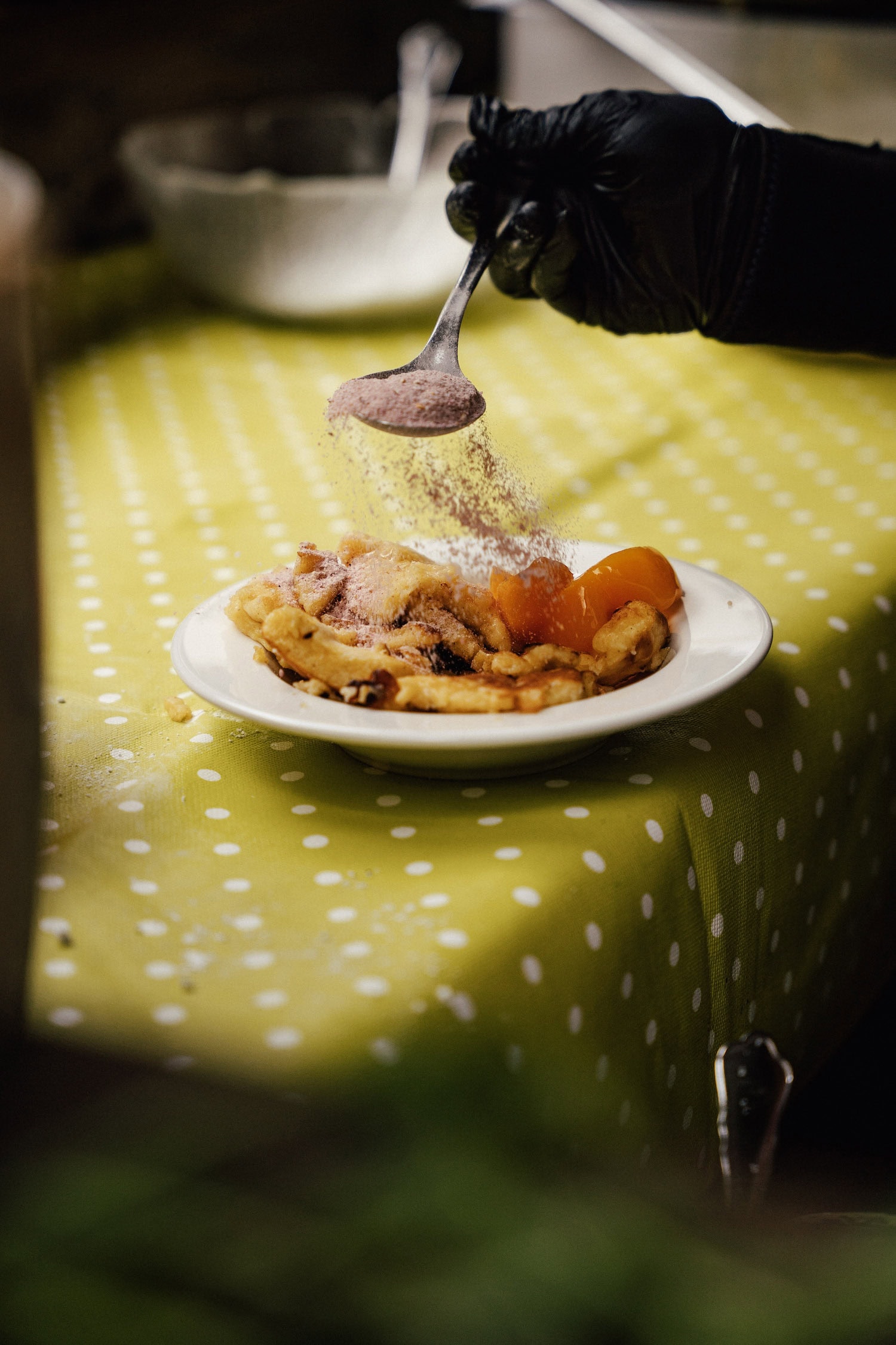 Kaiserschmarrn-Geschichte auf dem Ellmauer Kaiserschmarrnfest